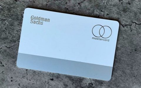 Apple Card信用卡开始发行 买苹果自家产品返现