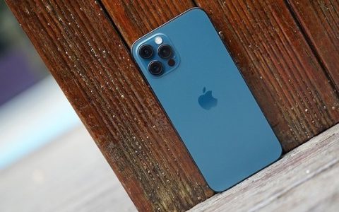 iPhone可以自制隐藏Dock栏壁纸了 自制隐藏Dock栏壁纸快捷指令