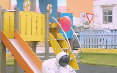 壁纸|我讨厌孤独，可我只剩下它了