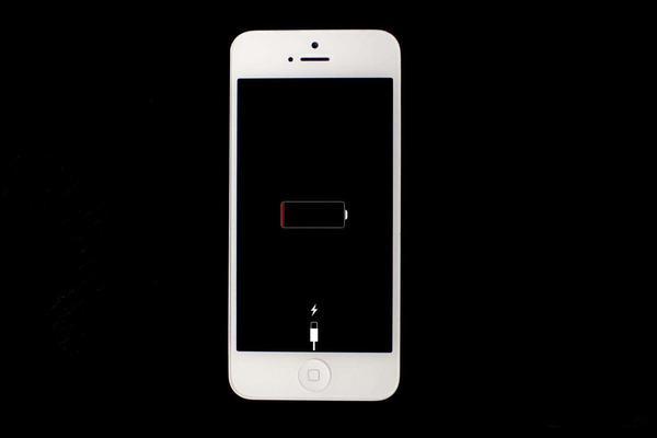 iPhone电池健康怎么保持 苹果手机电池寿命80%要换吗？