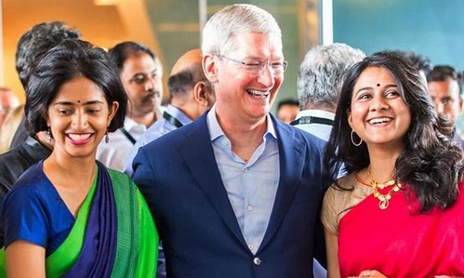 印度通讯部长：大约已有8家苹果代工厂从中国转移到印度
