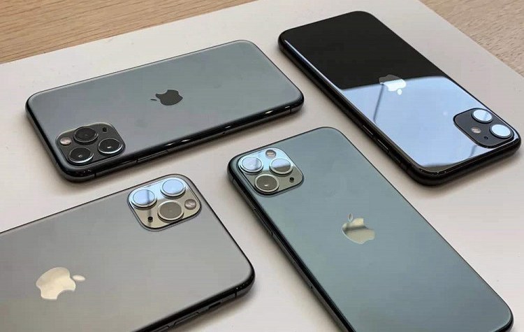 苹果惊现错版iPhone 11 Pro 背面LOGO印歪 被高价收藏