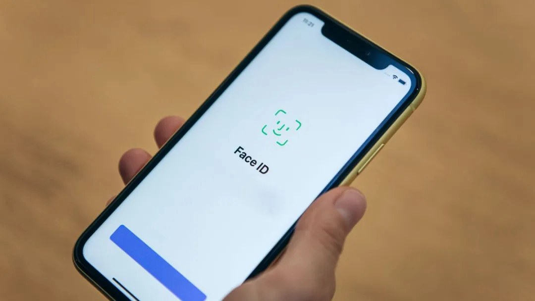 苹果屈服了！iPhone 13换屏幕不再禁用Face ID