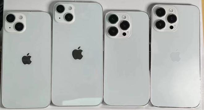 iPhone14/Pro系列四款机模图片出炉：后置相机镜头尺寸更大