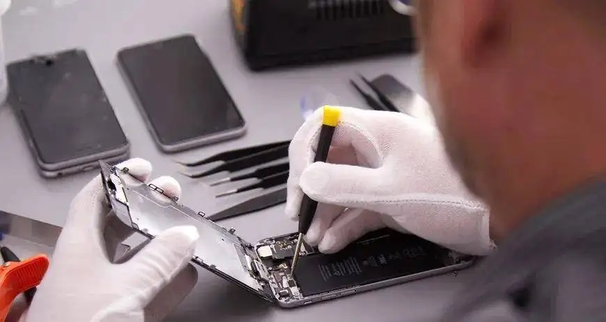 苹果同机维修是什么意思 iPhone14同机维修服务优缺点