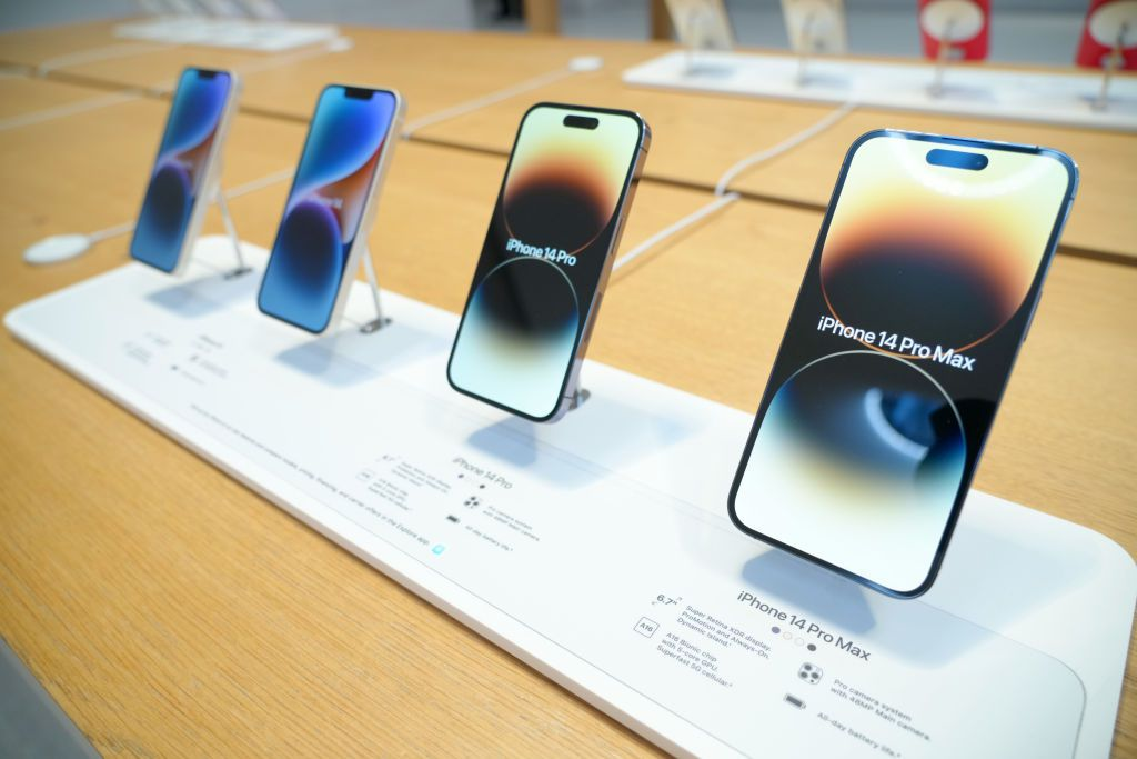 苹果依旧不送充电器，数百部iPhone被巴西扣押