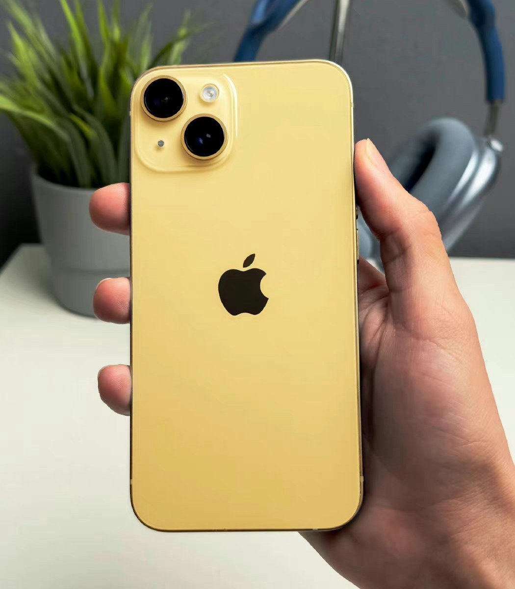 类似柠檬黄的配色 iPhone 14黄色版图赏