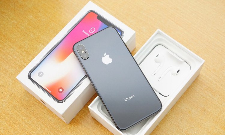 为什么iPhone只有P大写？原来苹果用的是驼峰命名法！