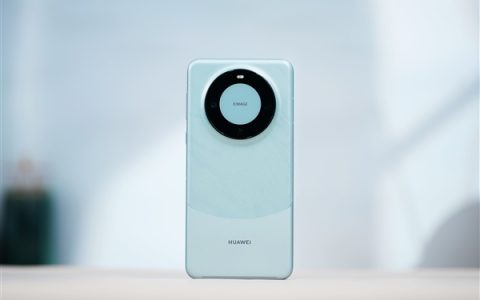 华为Mate 60 Pro今日开启“60 天预约申购”，不怕抢不到！