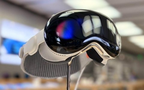 苹果Vision Pro国行版终于来了，售价2999元起
